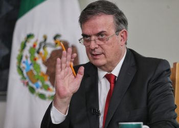 Marcelo Ebrard participó en reunión sobre la variante ómicron convocada por Antony Blinken