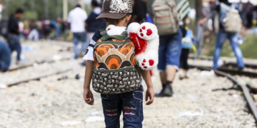 Crece 6 veces presencia de niños migrantes en México