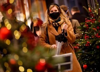 La OMS llama a la precaución en las fiestas navideñas