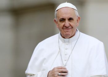 Papa Francisco: En esta Navidad pensaré en los pobres y los niños abusados y explotados