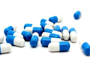 EMA avala posible uso de emergencia de la píldora de Pfizer contra COVID