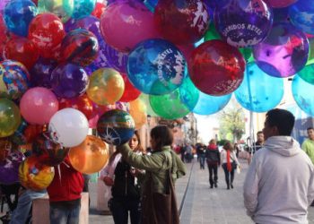 Llama la SEMARNAT a no enviar cartas a los Reyes Magos a través de globos