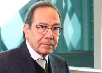 Modifica el CCE sus estatutos