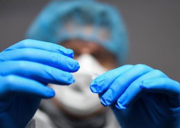 Sensor basado en anticuerpos químicos detecta el SARS-Cov-2 en la saliva