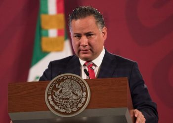 No hay nada que esconder, responde Santiago Nieto ante cuestionamientos por compra de propiedades