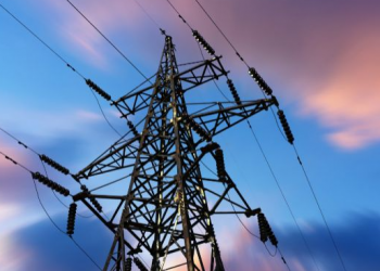 Incertidumbre en el sector eléctrico genera desconfianza en inversionistas: Eurasia Group
