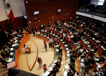 Reclaman senadores de oposición congruencia jurídica a Sánchez Cordero e insisten en controversia contra Decretazo