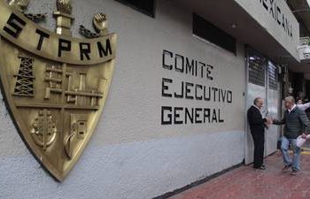 Jorge Hernández solicita ser acreditado como dirigente del Sindicato de Petroleros