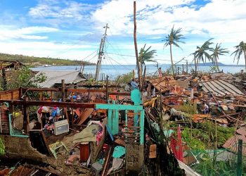 Asciende a 375 los muertos por el tifón Rai en Filipinas