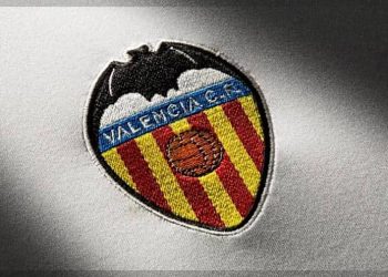 El Valencia anuncia cuatro positivos por covid-19 en la plantilla