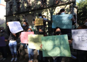 Marchan para pedir la liberación de José María del Río Virgen, secretario técnico de la JUCOPO en el Senado