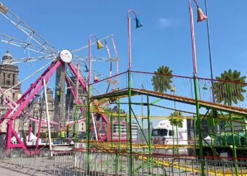 Todo listo para la verbena navideña en el Centro Histórico