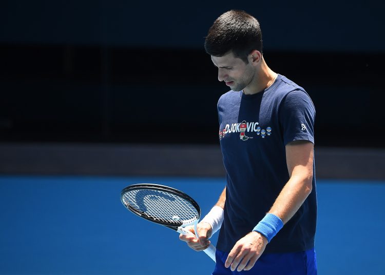 Melbourne (Australia), 12/01/2022.- Novak Djokovic of Serbia is seen during a training session at Melbourne Park in Melbourne, Australia, 12 January 2022. (Tenis) EFE/EPA/JAMES ROSS AUSTRALIA AND NEW ZEALAND OUT