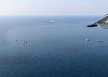 Depósito marino causa un derrame de 20 toneladas de petróleo en Tailandia