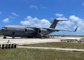 Las 5 de Enfoque: Aquí las imágenes del primer avión de ayuda humanitaria a Tonga