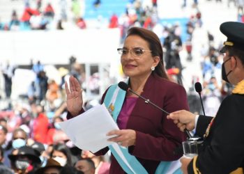 México asegura que “el pueblo vence” con la investidura de Castro en Honduras