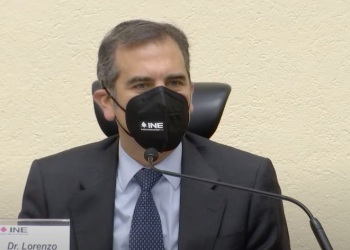 Las denuncias penales contra consejeros del INE siguen su curso; Lorenzo Córdova