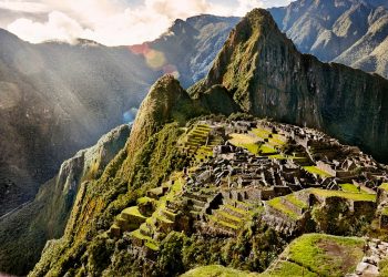 Machu Picchu recibió cerca de 450 mil turistas en 2021, un 66 % más que 2020
