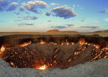 Mandan cerrar la ‘Puerta del Infierno’