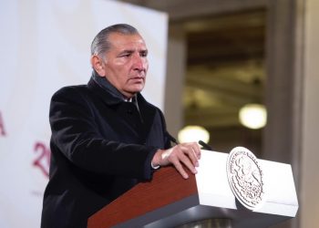 No habrá desaceleración por ómicron, afirmó el titular de Segob