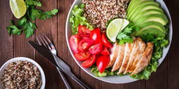 Nutriólogos reclaman mayor atención a una alimentación saludable
