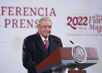 Asegura López Obrador que México tiene 30 millones de vacunas anticovid en reserva para 2022