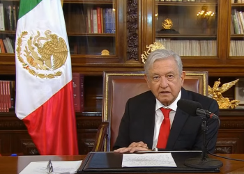 López Obrador pide priorizar la protección a migrantes mexicanos y solicitantes de asilo