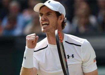 Andy Murray se impone en una tremenda lucha a Basilashvili