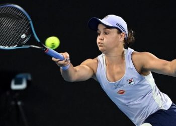 Ashleigh Barty supera a Kenin para estar en semis en el Summer Set