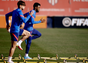 El Atlético mira al Valencia sin Griezmann, Llorente y Kondogbia