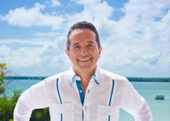 Quintana Roo continuará con la reactivación económica: González