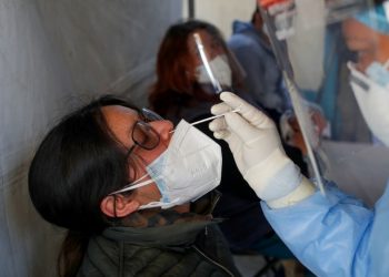 Amplían horarios en centros de salud que realizan pruebas COVID-19