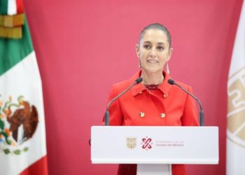 Descarta Sheinbaum regreso a clases a distancia por aumento de contagios en CDMX