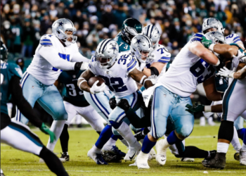 Vaqueros de Dallas vencen 51-26 a las Águilas de Filadelfia en la S18 de la NFL