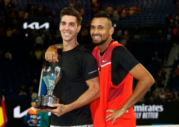 Kyrgios y Kojjinakis vencen a Ebden y Purcell y son campeones en dobles del Abierto de Australia