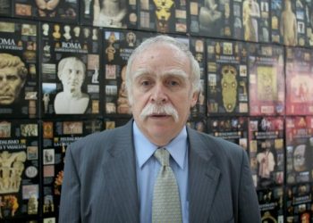 Los despidos y las bajas salariales en la escuela vienen desde gobiernos anteriores: Masferrer