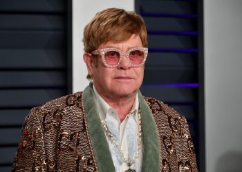Elton John cancela shows en Estados Unidos, aquí los motivos
