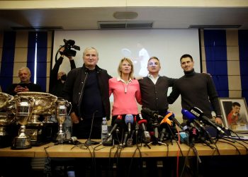 Familia Djokovic acusa “tortura” a Novak