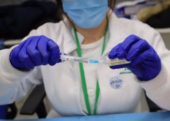 El “flurona” no aumenta el riesgo de mutación del coronavirus: OMS