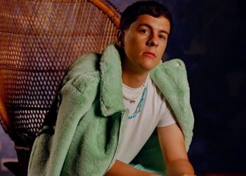 Guaynaa sufre fuerte accidente automovilístico