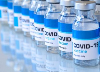 Vacuna española de Hipra contra el coronavirus protege frente a Ómicron