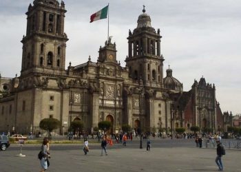 Iglesia católica critica fallo del Tribunal Electoral contra sacerdotes