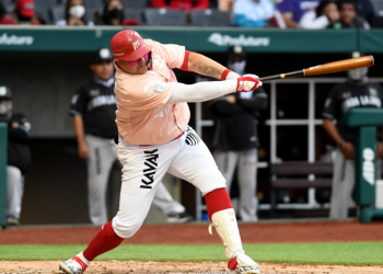 Jugadores de los Diablos Rojos en la final de la LMP
