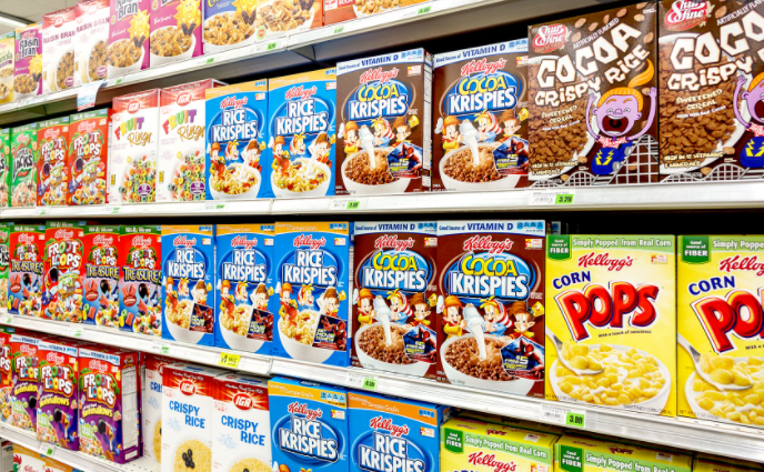 Decomisan 380 mil cajas de cereales Kellogg's por dibujos de personajes