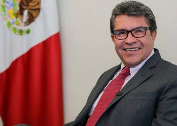 Respaldan senadores de Morena compra de la refinería Deer Park para reforzar autosuficiencia de combustibles
