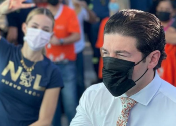 Gobierno acusa a Samuel García de “vulnerar derechos” de un bebé