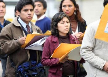 La tasa de empleo de la OCDE creció 68% al final del 2021