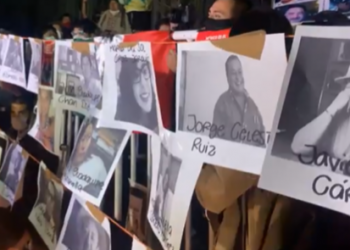 Protestan a las afueras de la SEGOB en contra de asesinatos de periodistas