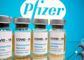 En marzo podría estar lista la nueva vacuna de Pfizer contra ómicron