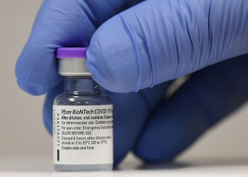 Estados Unidos aprueba la dosis de refuerzo de Pfizer para menores de 12 a 15 años